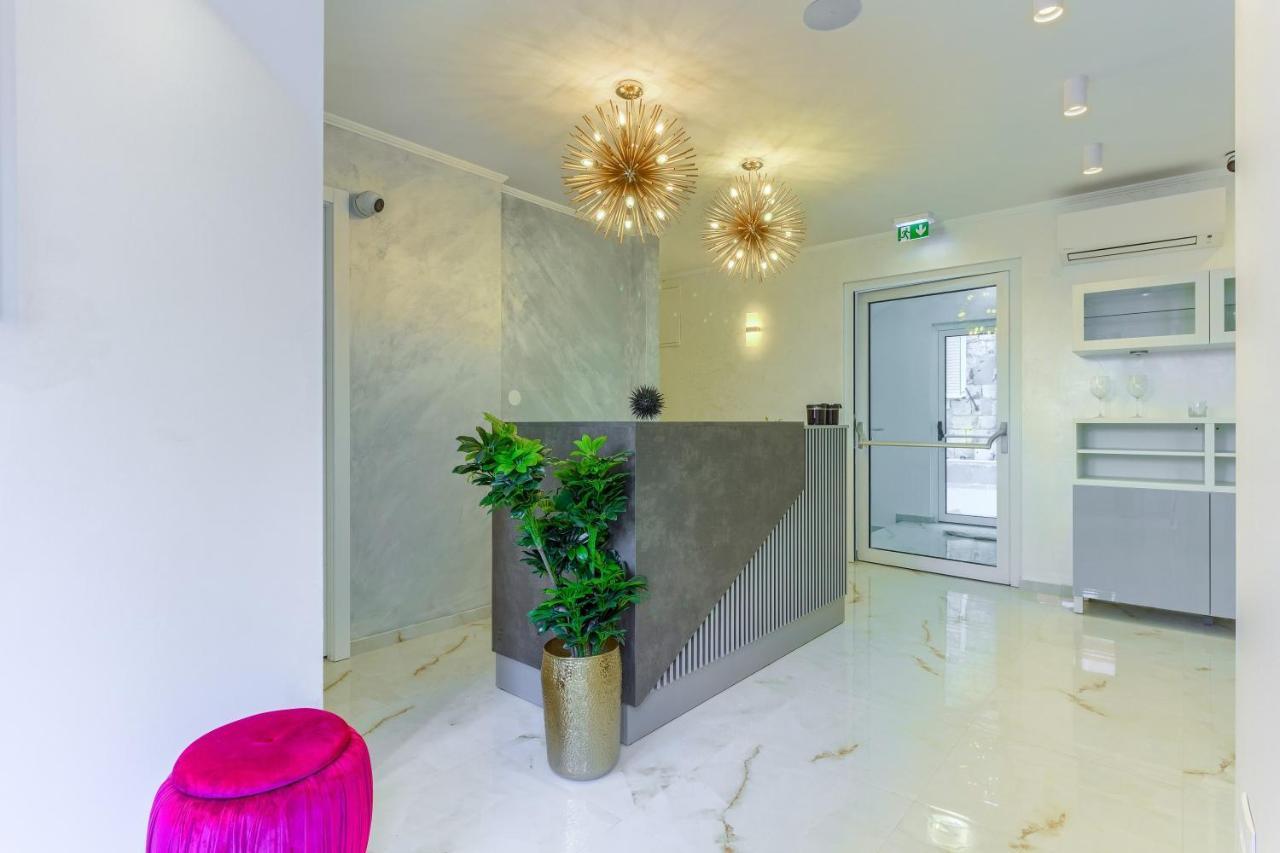 Bed & Breakfast Luxury Bed & Breakfast Irini, In The Heart Of *