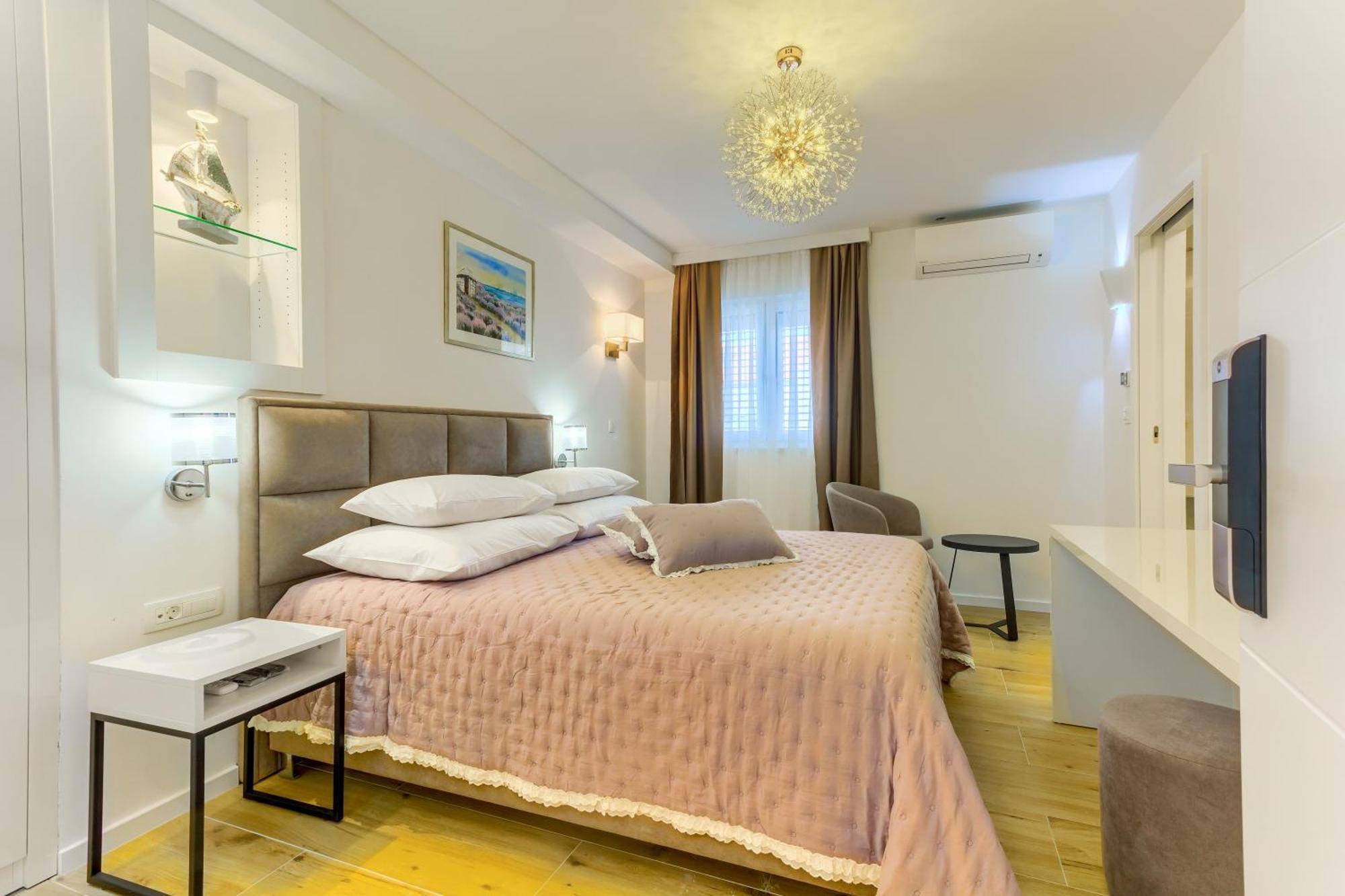 Luxury Bed & Breakfast Irini, In The Heart Of Bed & Breakfast Split
